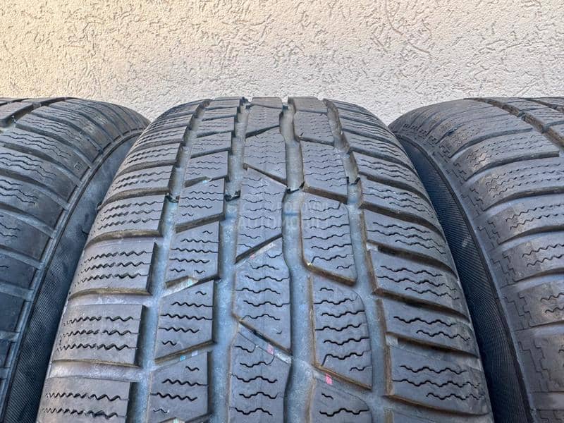 Continental 215/60 R16 Zimska