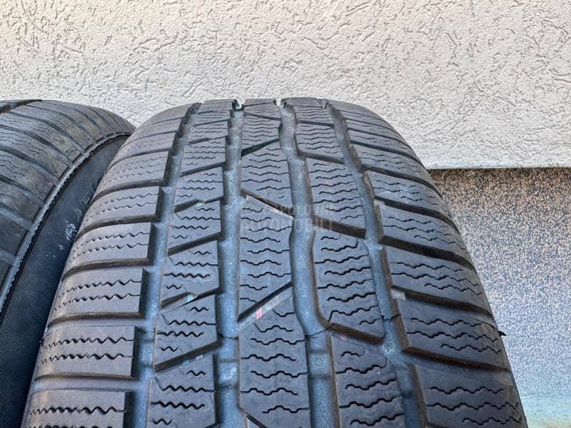 Continental 215/60 R16 Zimska