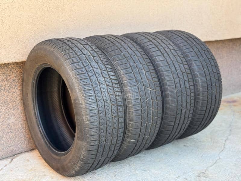 Continental 215/60 R16 Zimska