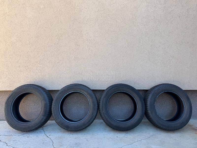 Continental 215/60 R16 Zimska