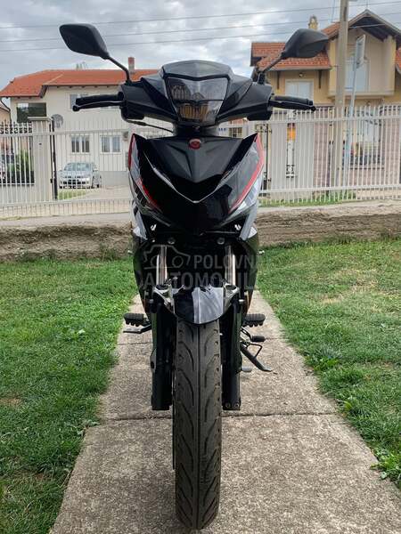 Malaguti spectre gp 125