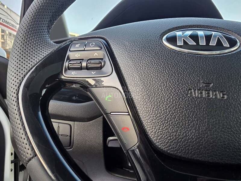 Kia cee`d 1.6 CRDI/141.000 K.M