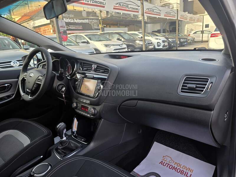 Kia cee`d 1.6 CRDI/141.000 K.M