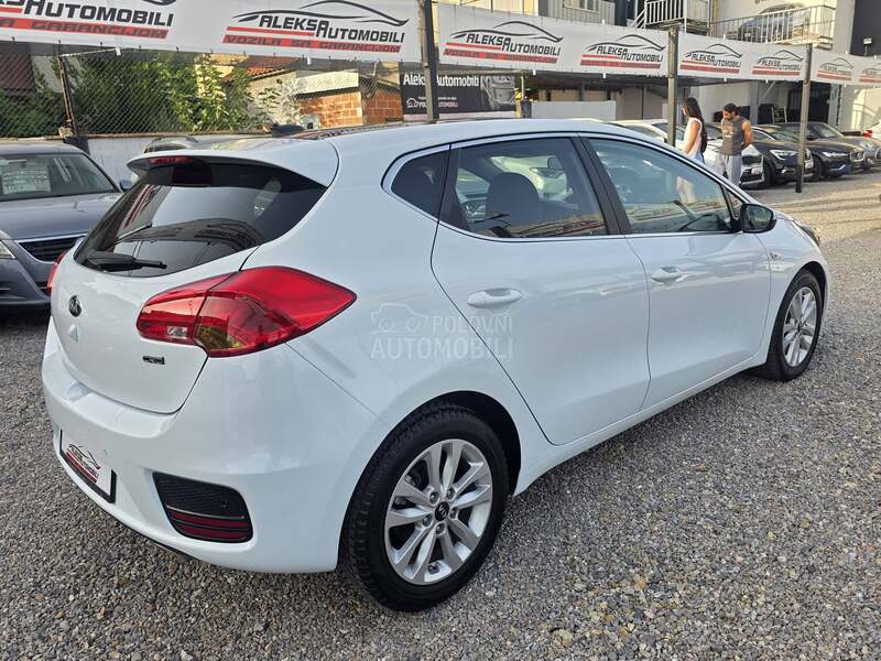 Kia cee`d 1.6 CRDI/141.000 K.M