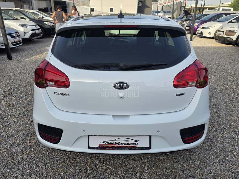 Kia cee`d 1.6 CRDI/141.000 K.M