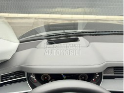 Audi A8 Long 60e-Hybrid 4x4 slika 39