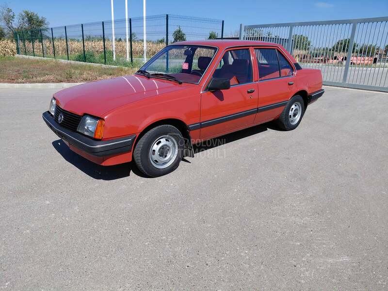 Opel Ascona 