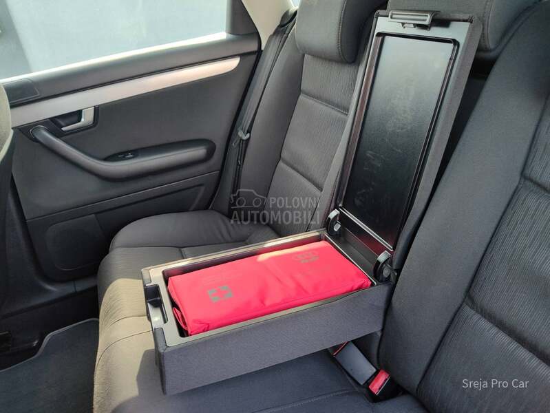 Audi A4 2.0 TDI VEL SERVIS