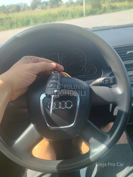 Audi A4 2.0 TDI VEL SERVIS