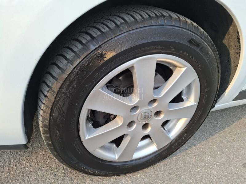 Renault Fluence 1.6 16v autentik