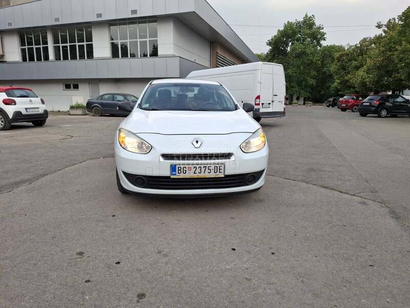 Renault Fluence 1.6 16v autentik