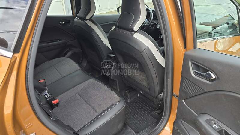 Renault Captur EDC TECHNO PLUS