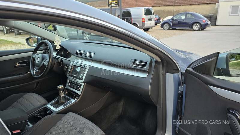 Volkswagen Passat CC 