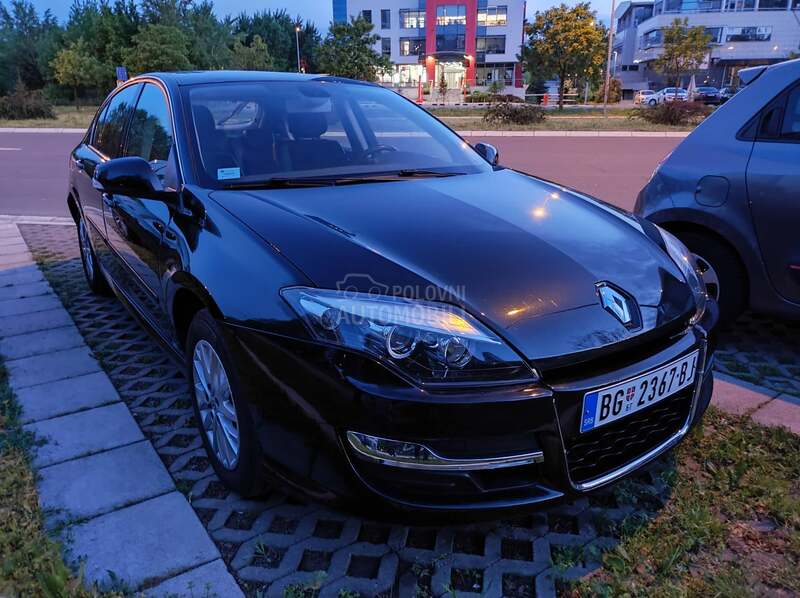Renault Laguna Berlina - restyle