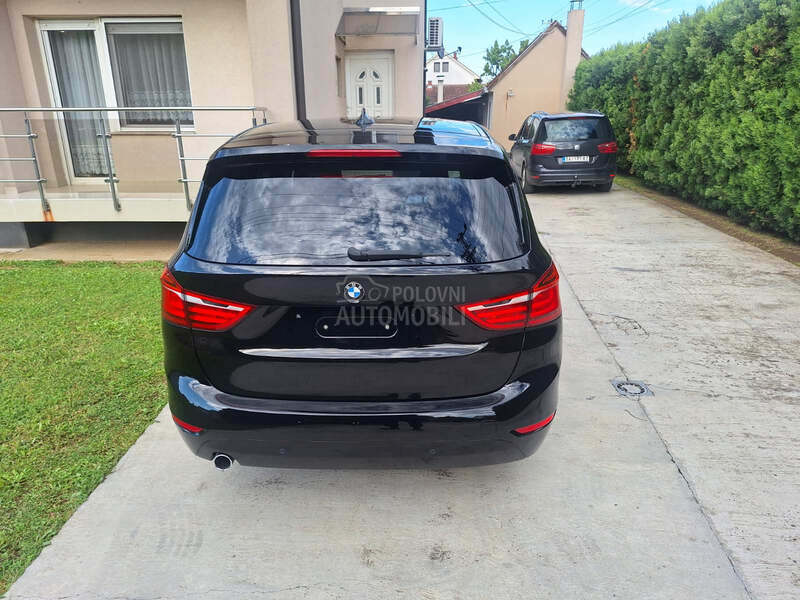 BMW 216 1.5