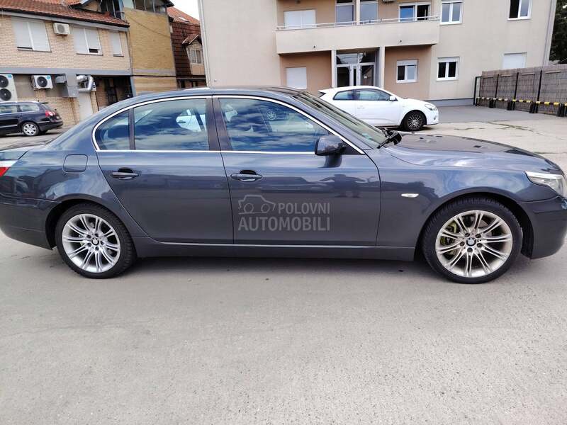 BMW 520 e60 CIC