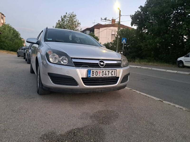 Opel Astra H 1.7 cdti