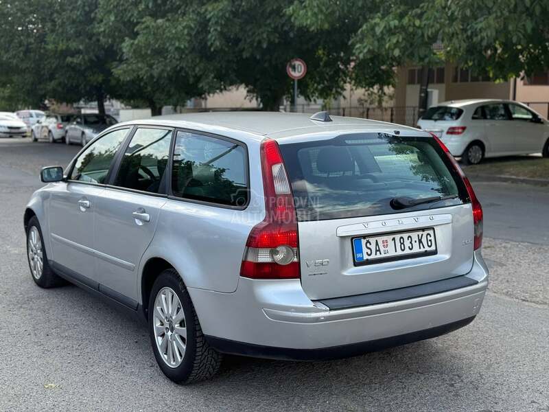 Volvo V50 2.0 D porodican