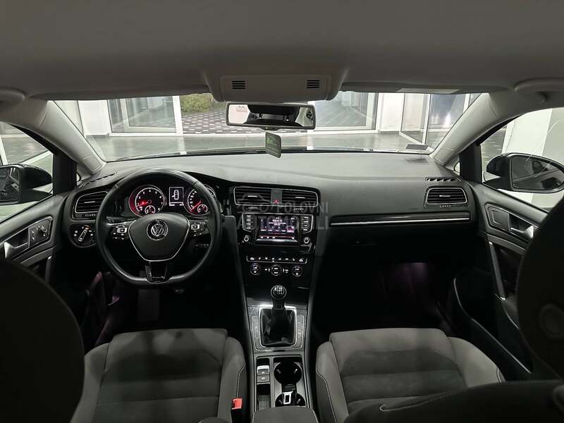 Volkswagen Golf 7 1.4 TSI
