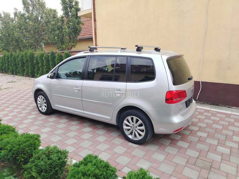 Volkswagen Touran 1,4 highline