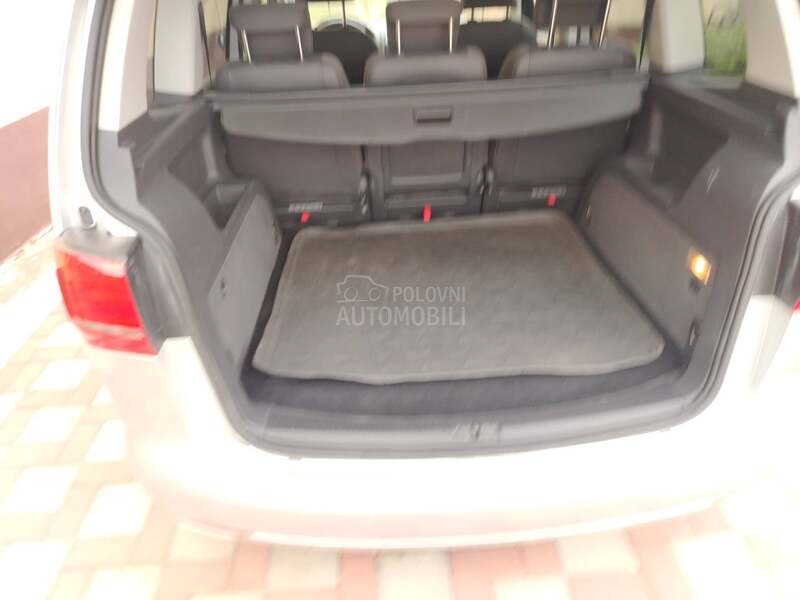 Volkswagen Touran 1,4 highline