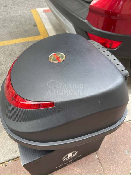 M-case top case