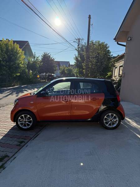Smart ForFour 
