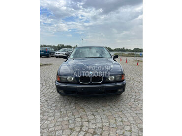 BMW 523 523i