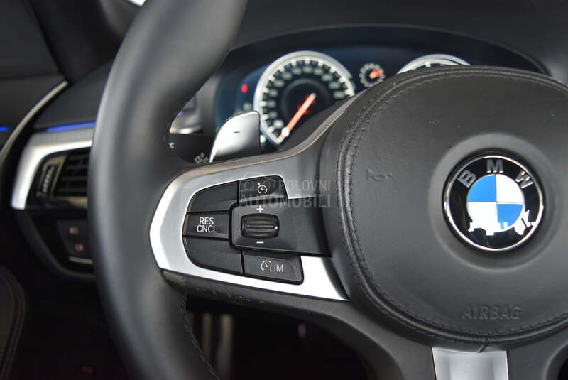 BMW 520 d xDrive M paket