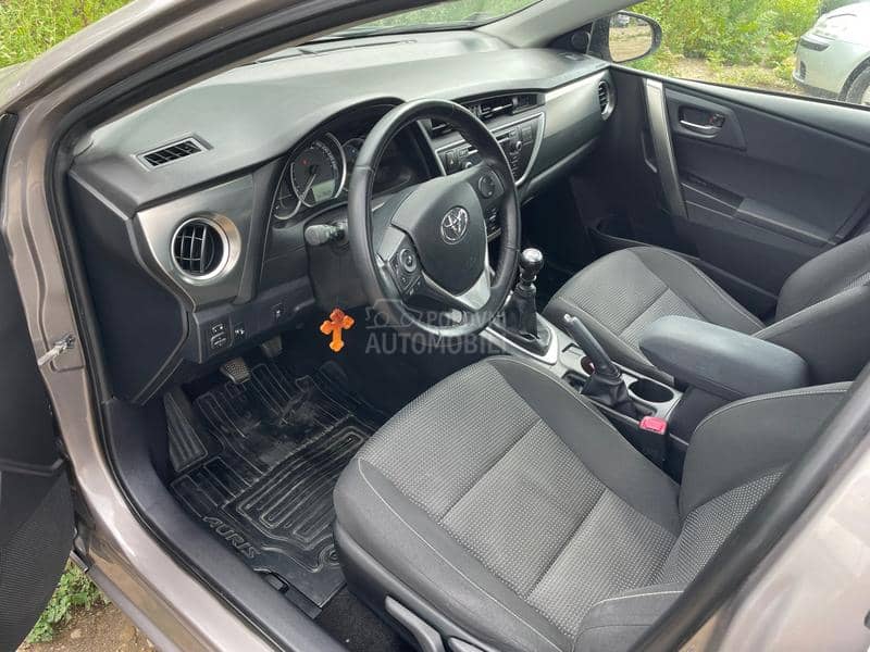 Toyota Auris 1.4 D4D