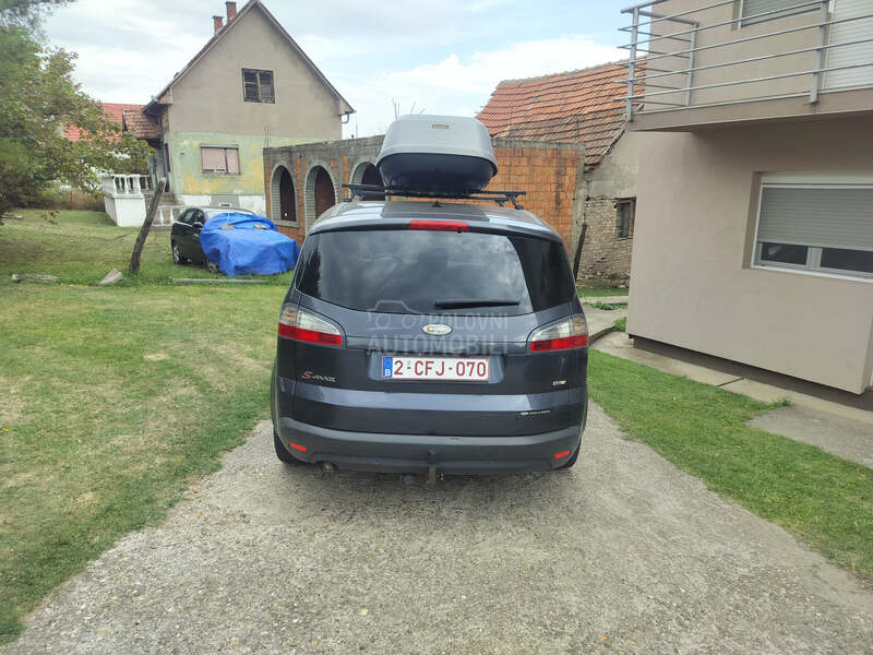 Ford S-Max 