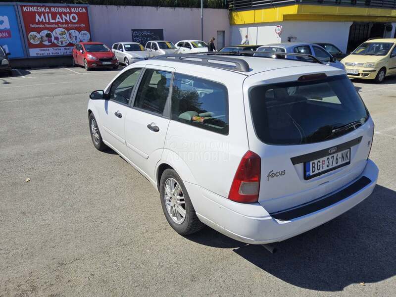 Ford Focus SE