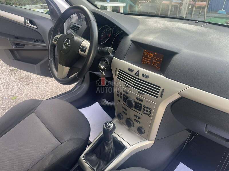 Opel Astra H 1.4 NOVA