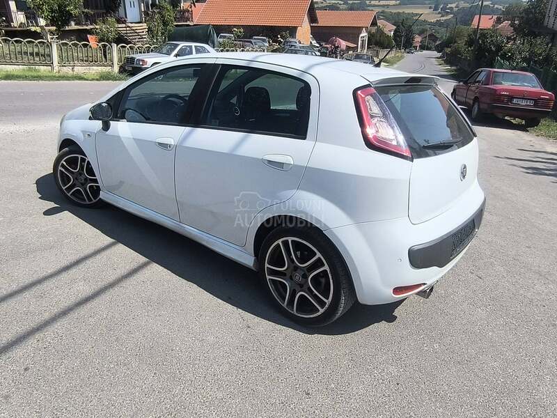 Fiat EVO Sport