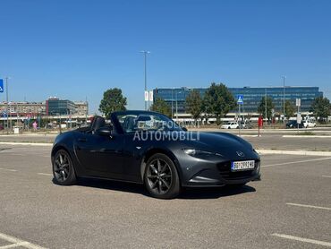 Mazda MX-5 2.0 Revolution