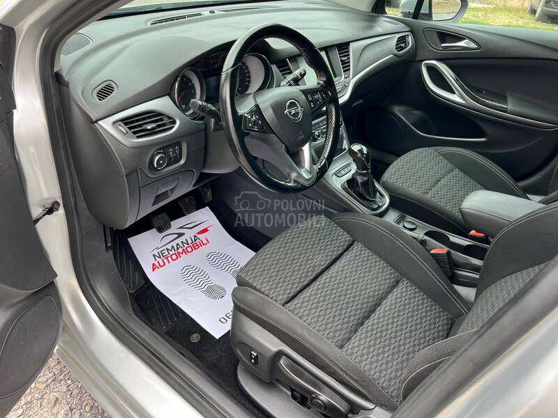 Opel Astra K NOVAA