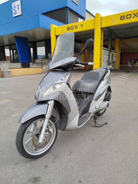 Peugeot Geopolis