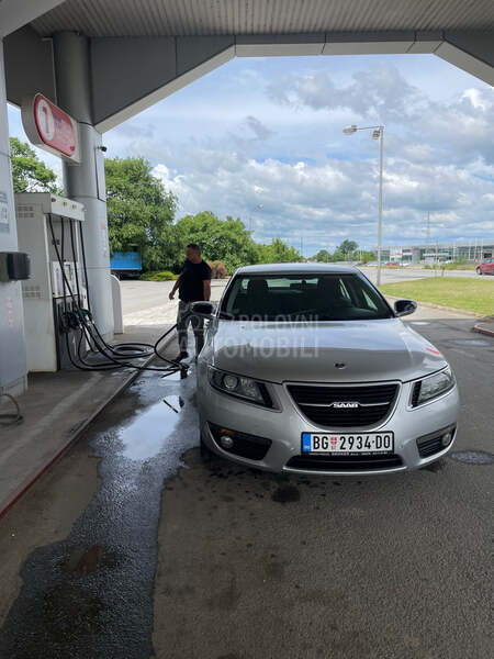 Saab 9-5 