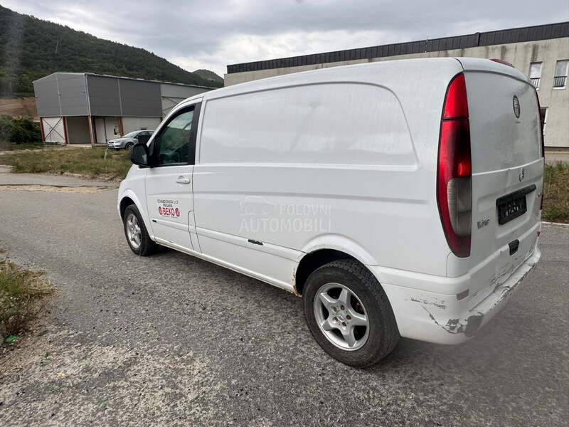 Mercedes Benz Vito 