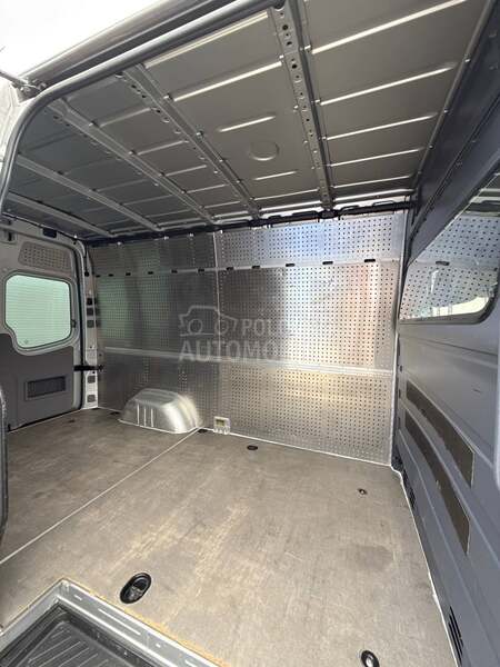Volkswagen Crafter NOOVV