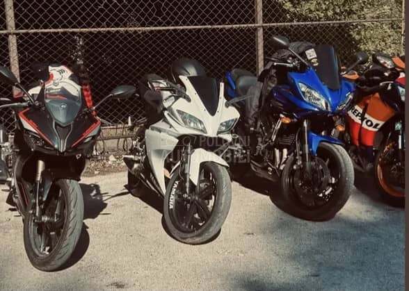 Yamaha Yzf r125