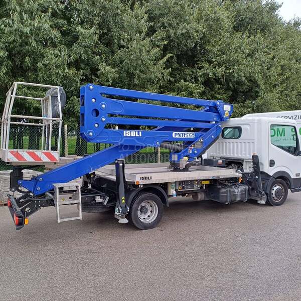 Nissan cabstar 20m