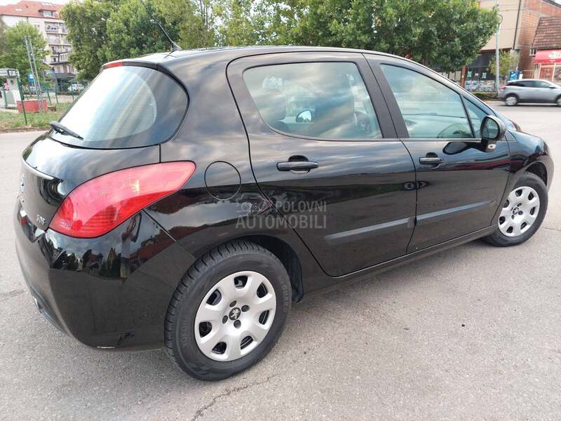 Peugeot 308 1.6 e-HDI 68k.w Boš