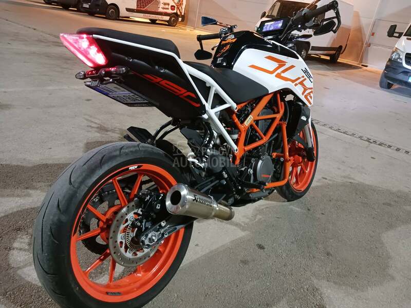 KTM Duke 390 A2