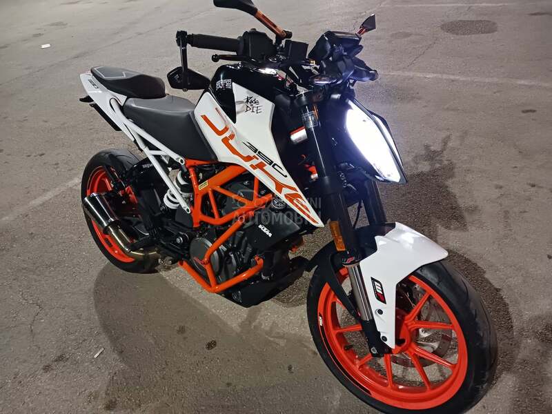 KTM Duke 390 A2