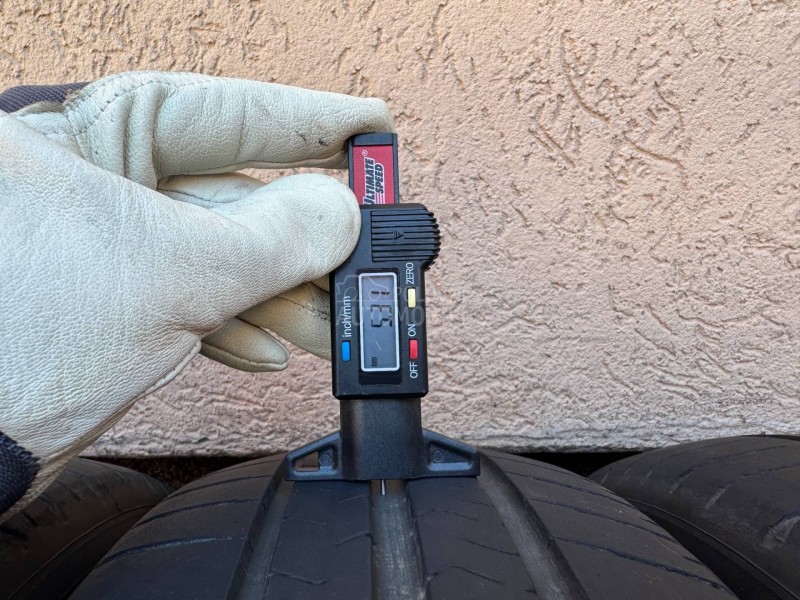 Maxxis 185/60 R15 Letnja