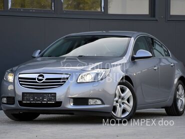 Opel Insignia 2.0 CDTI / AUTO / CH