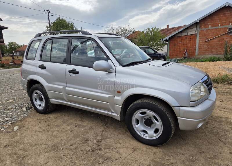 Suzuki Grand Vitara 2.0hdi CH NOVA