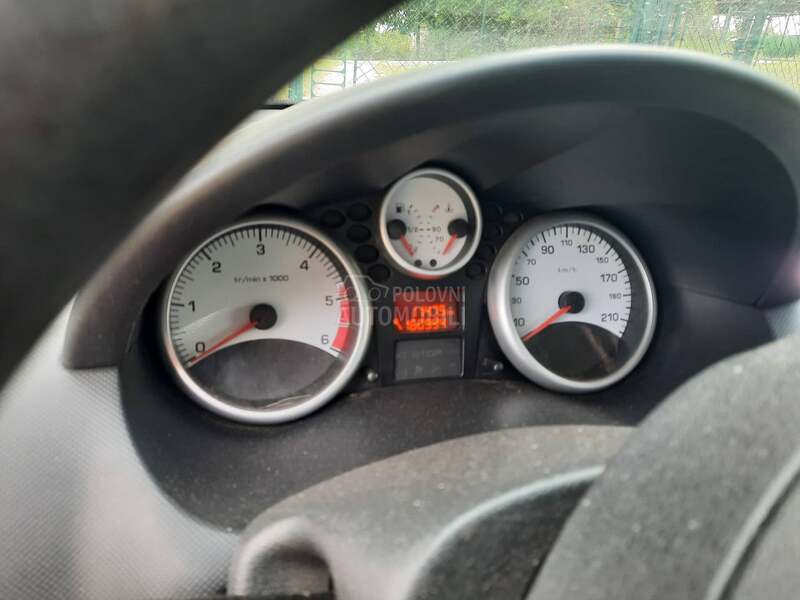 Peugeot 206 plus 