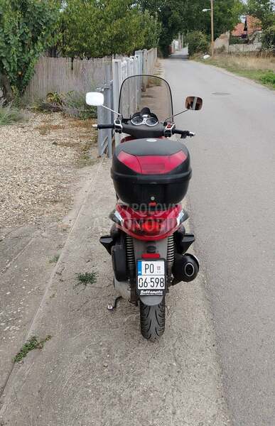 Piaggio beverly 250